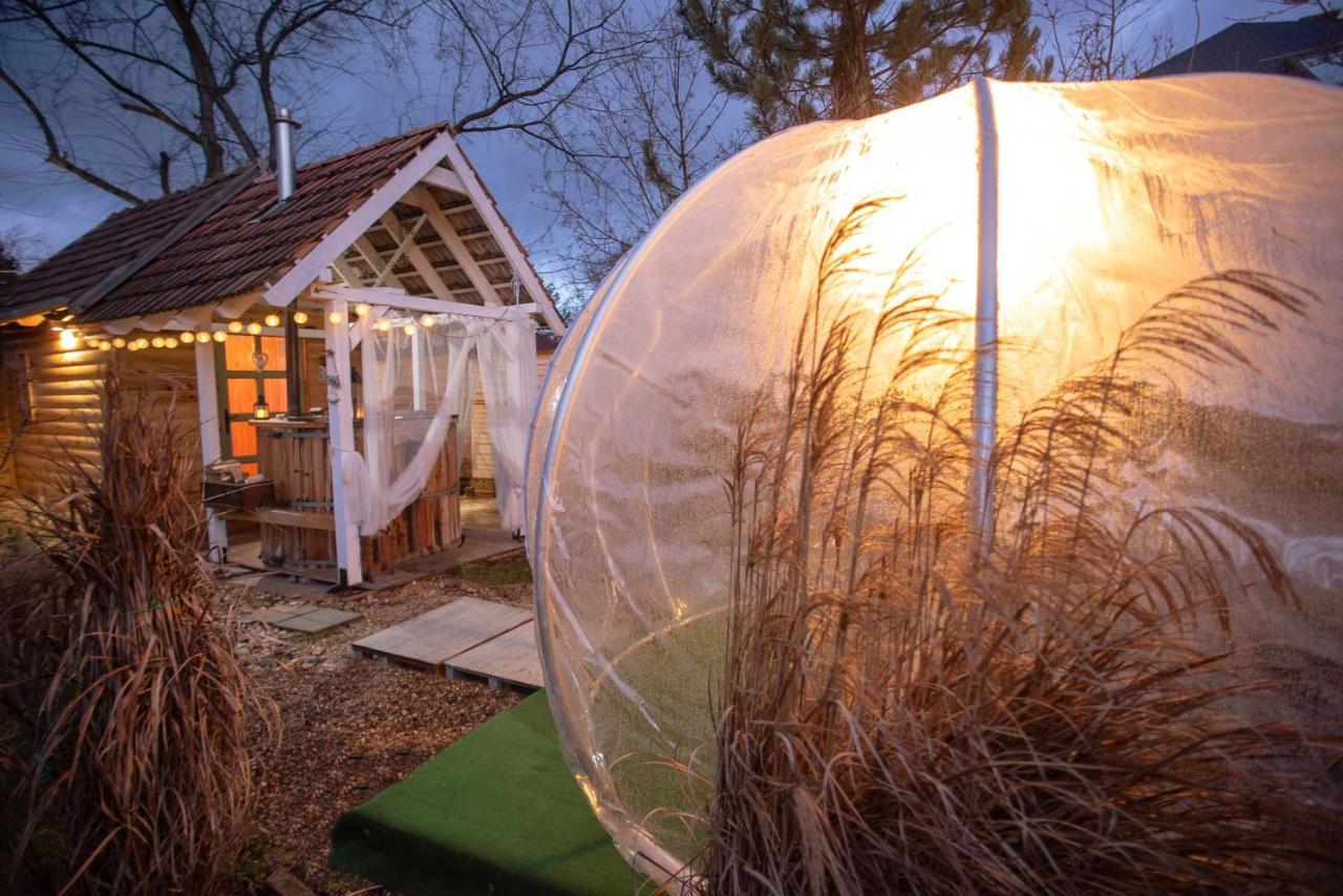 Green Chalet Hotel Veresegyhaz Bagian luar foto