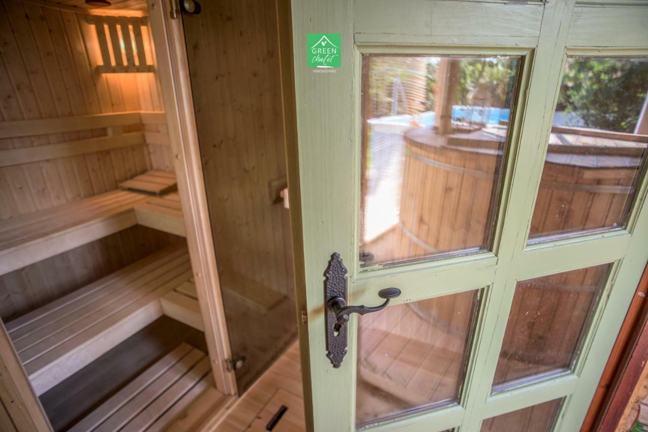 Green Chalet Hotel Veresegyhaz Bagian luar foto